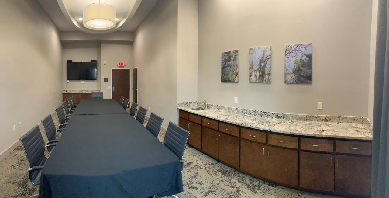 Comfort Inn & Suites Valdosta Esterno foto