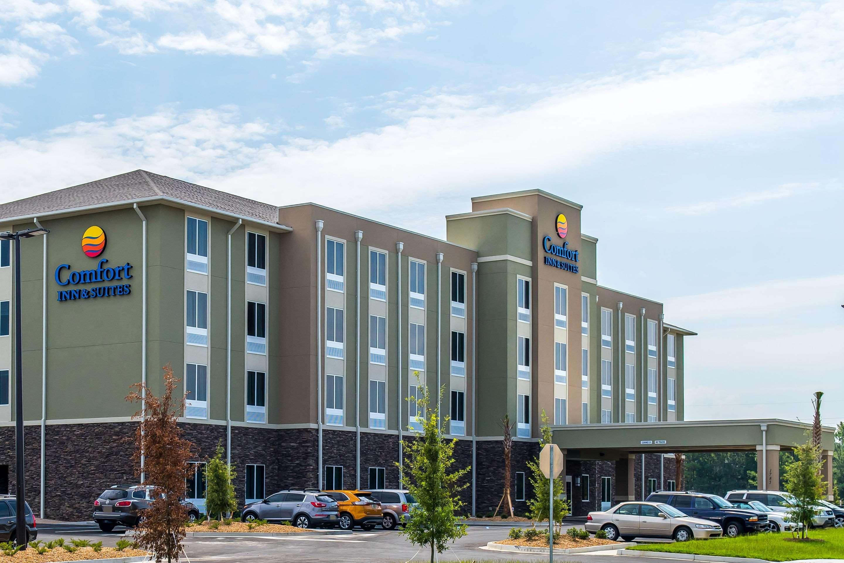 Comfort Inn & Suites Valdosta Esterno foto
