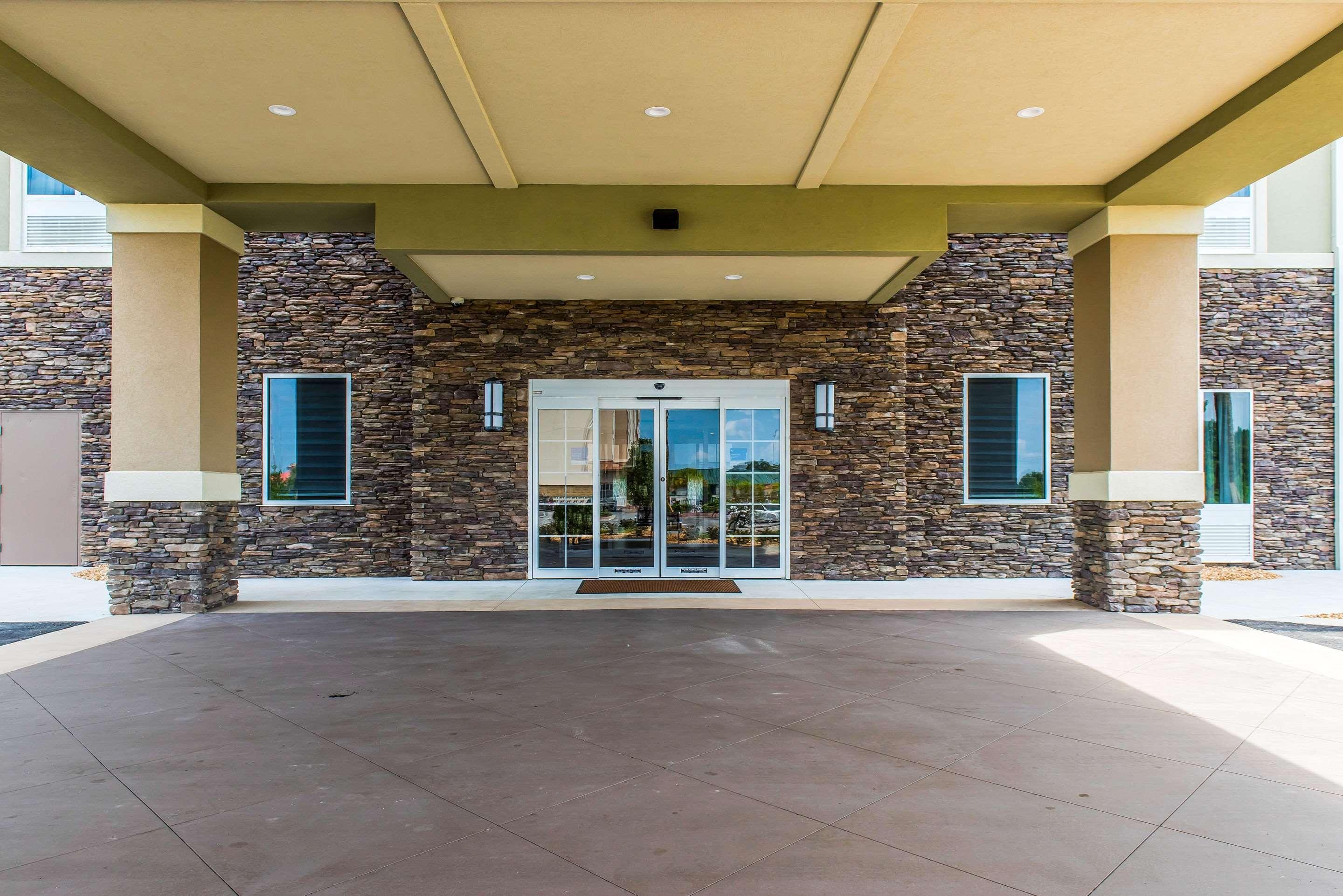 Comfort Inn & Suites Valdosta Esterno foto