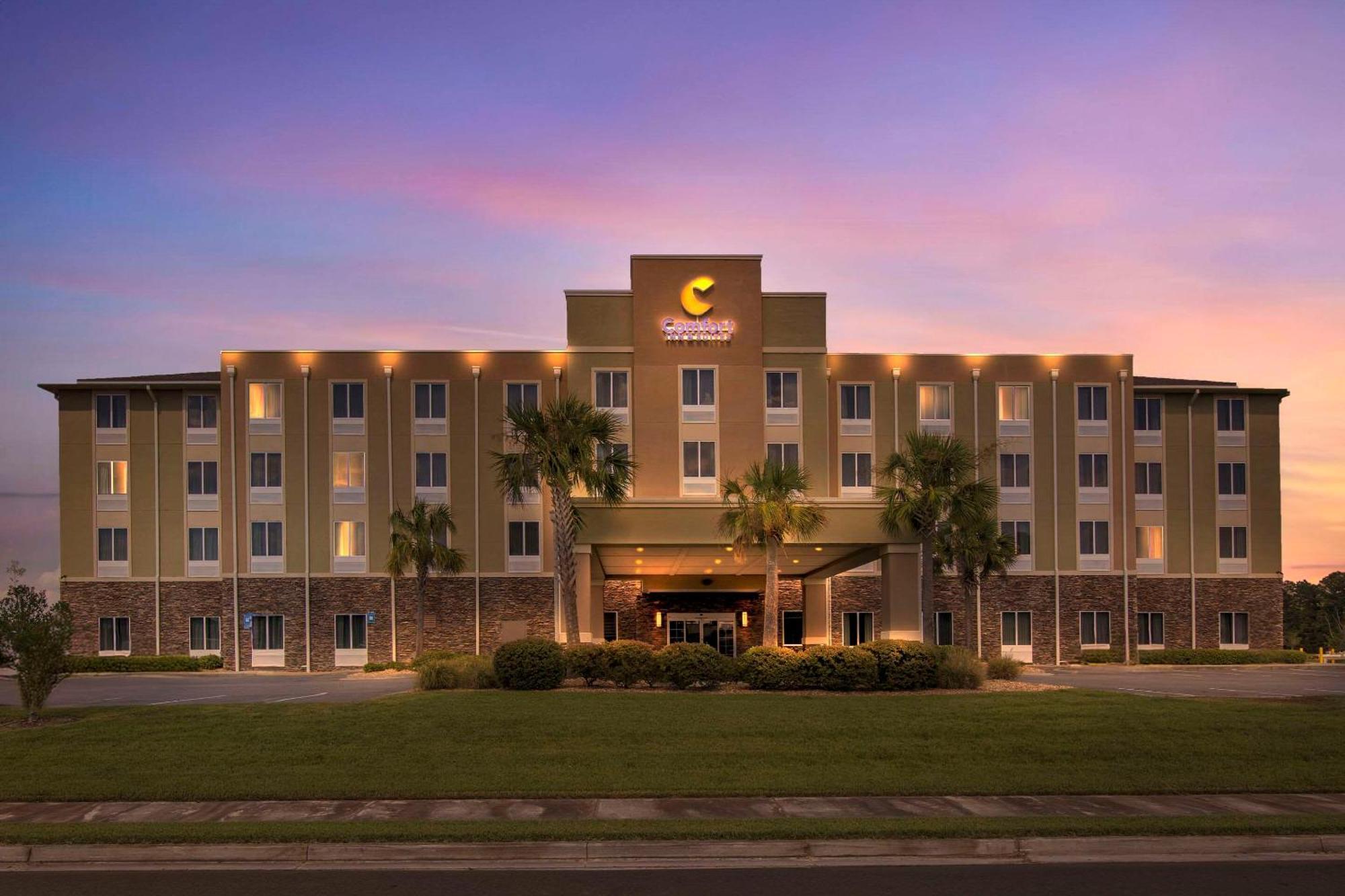 Comfort Inn & Suites Valdosta Esterno foto