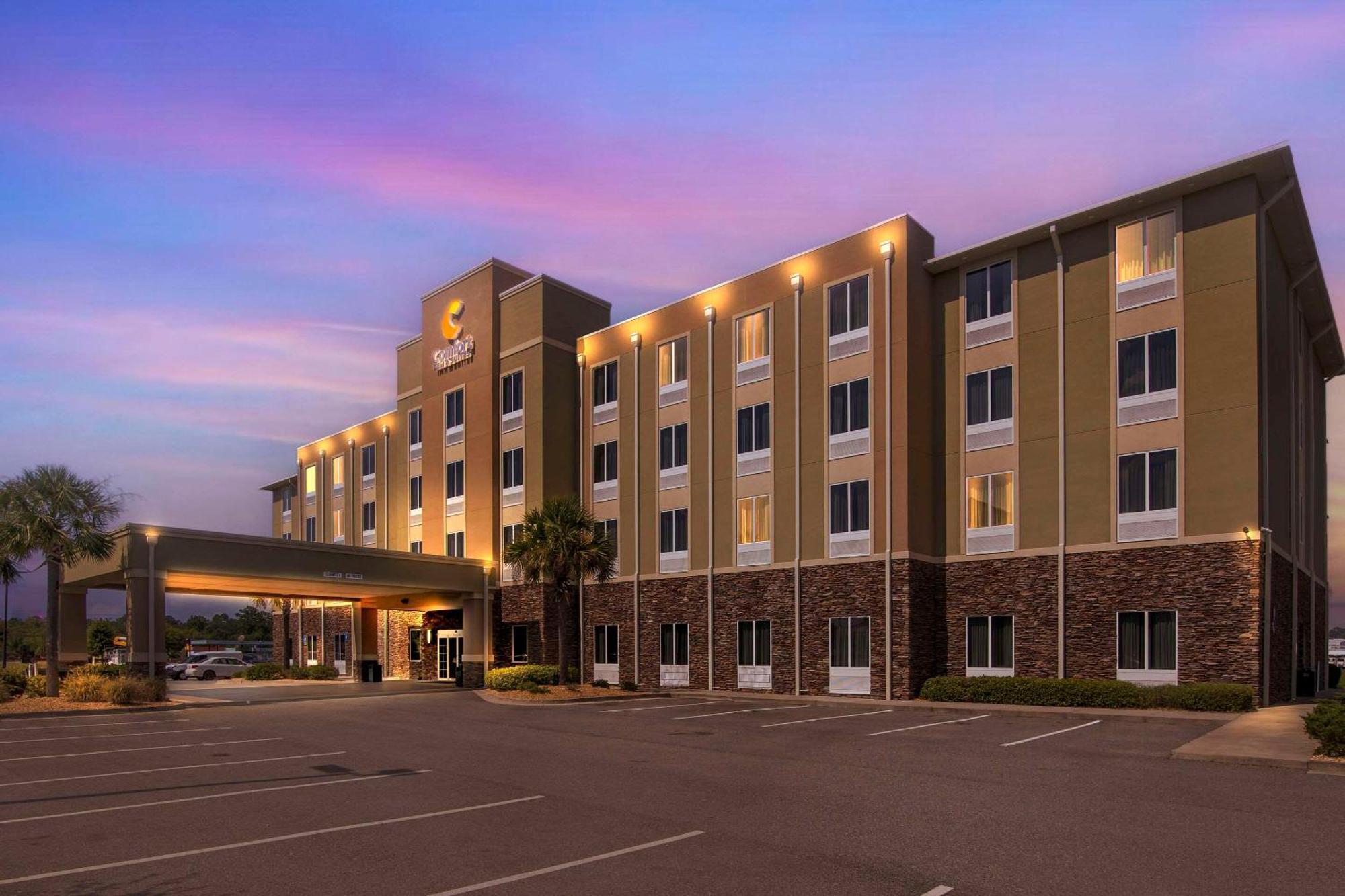 Comfort Inn & Suites Valdosta Esterno foto